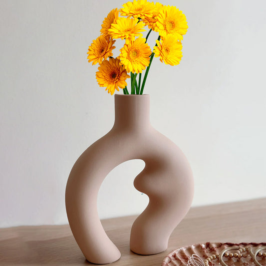 Idealancy decor Latte Curves Sculpture Vase